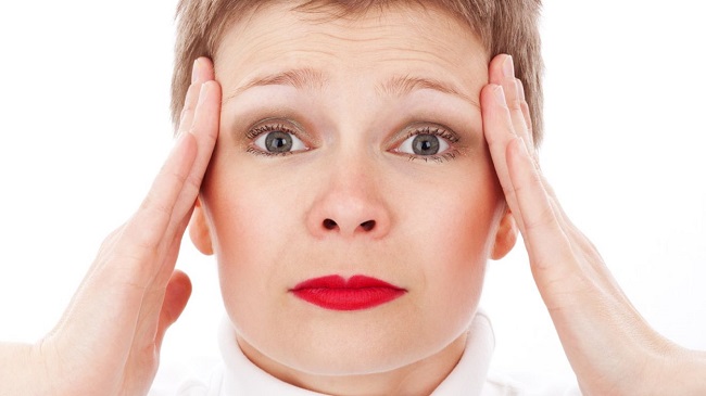 محلول لنزم را فراموش کردم، چیکار کنم؟