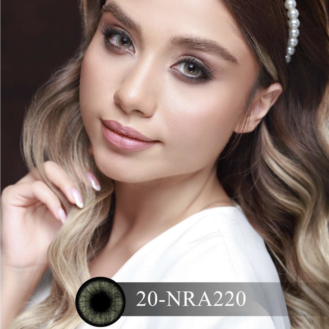 لنز رنگی سالانه هرا (Hera)