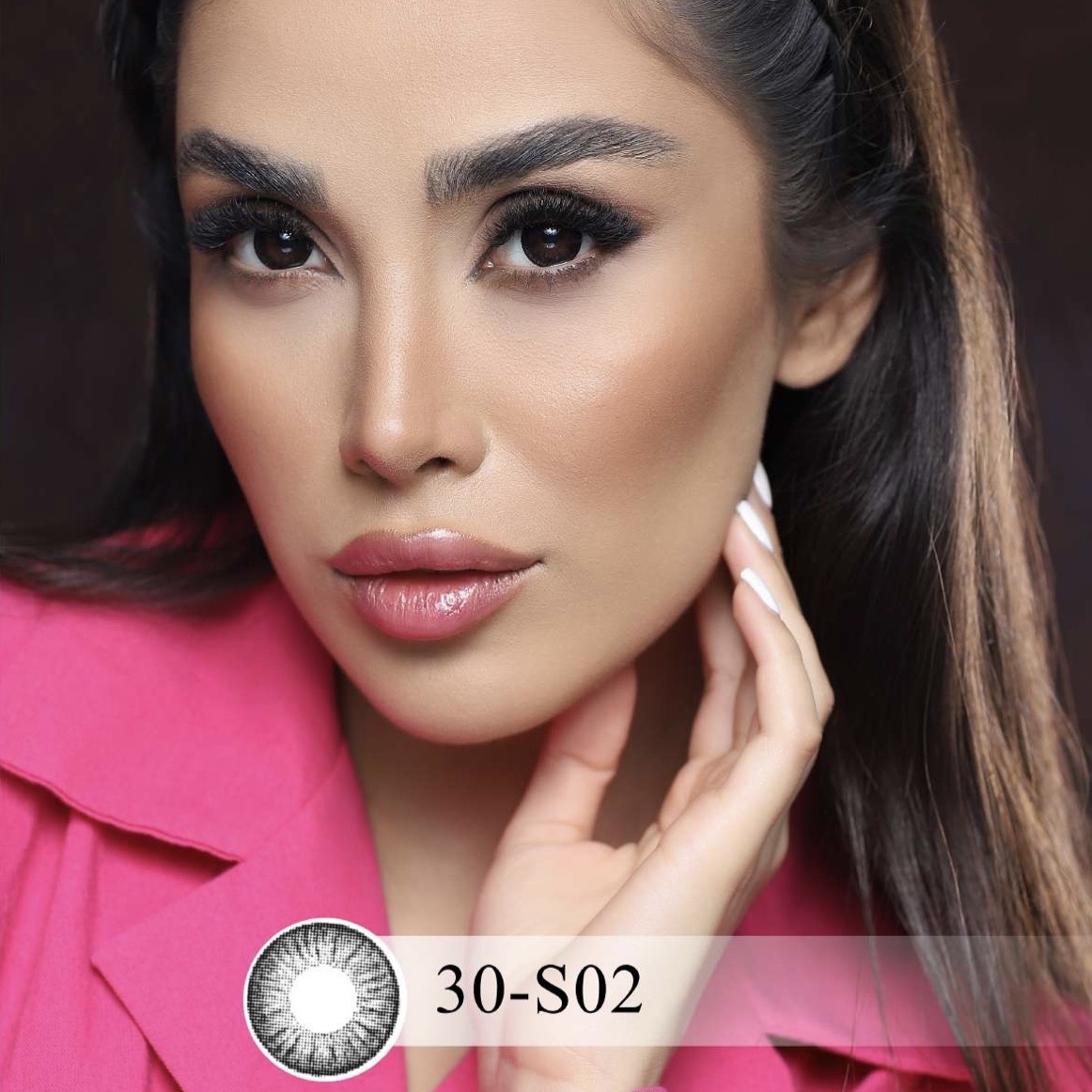 لنز رنگی سالانه هرا (Hera)
