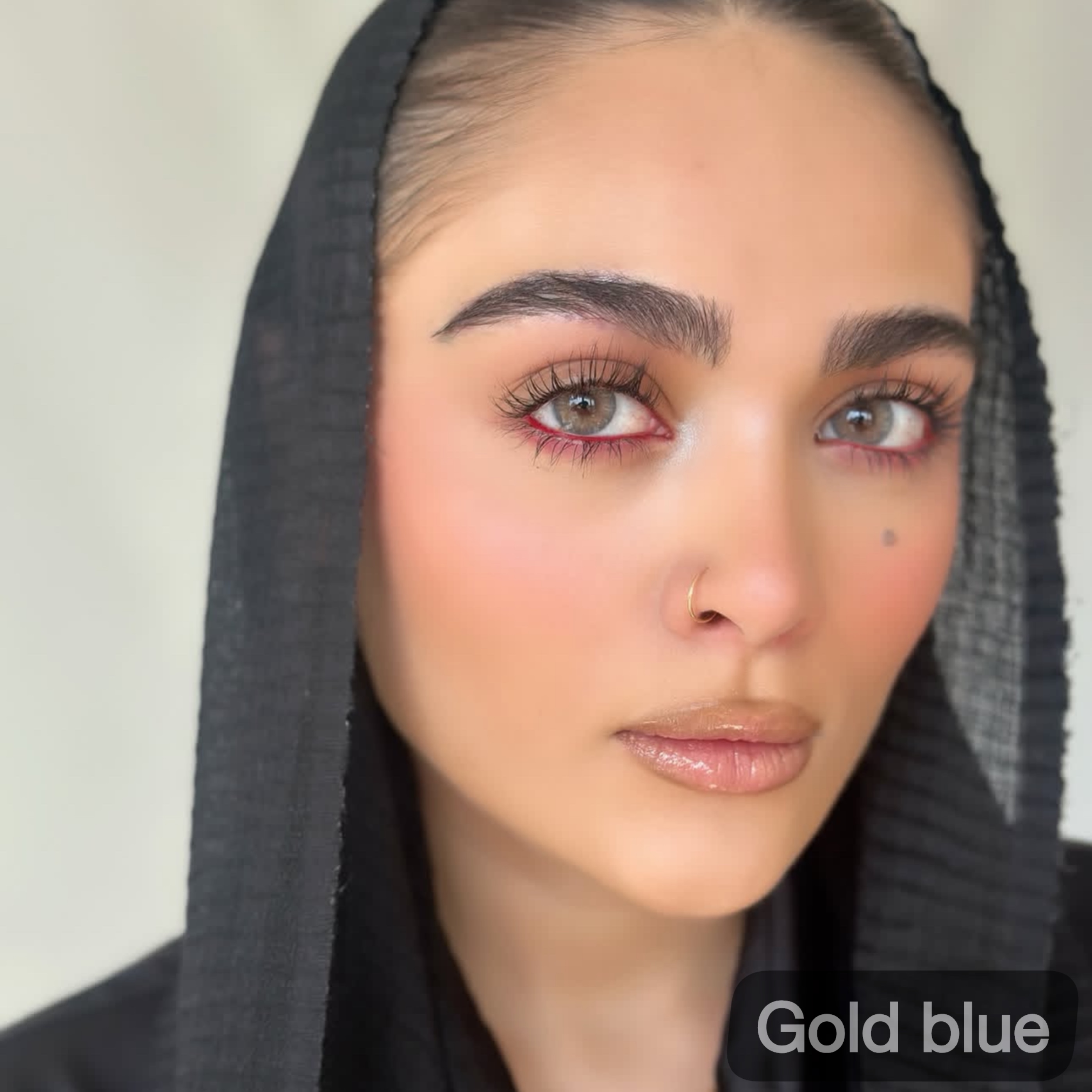 لنز رنگی سالانه آیسکالر (Icecolor Luxury)