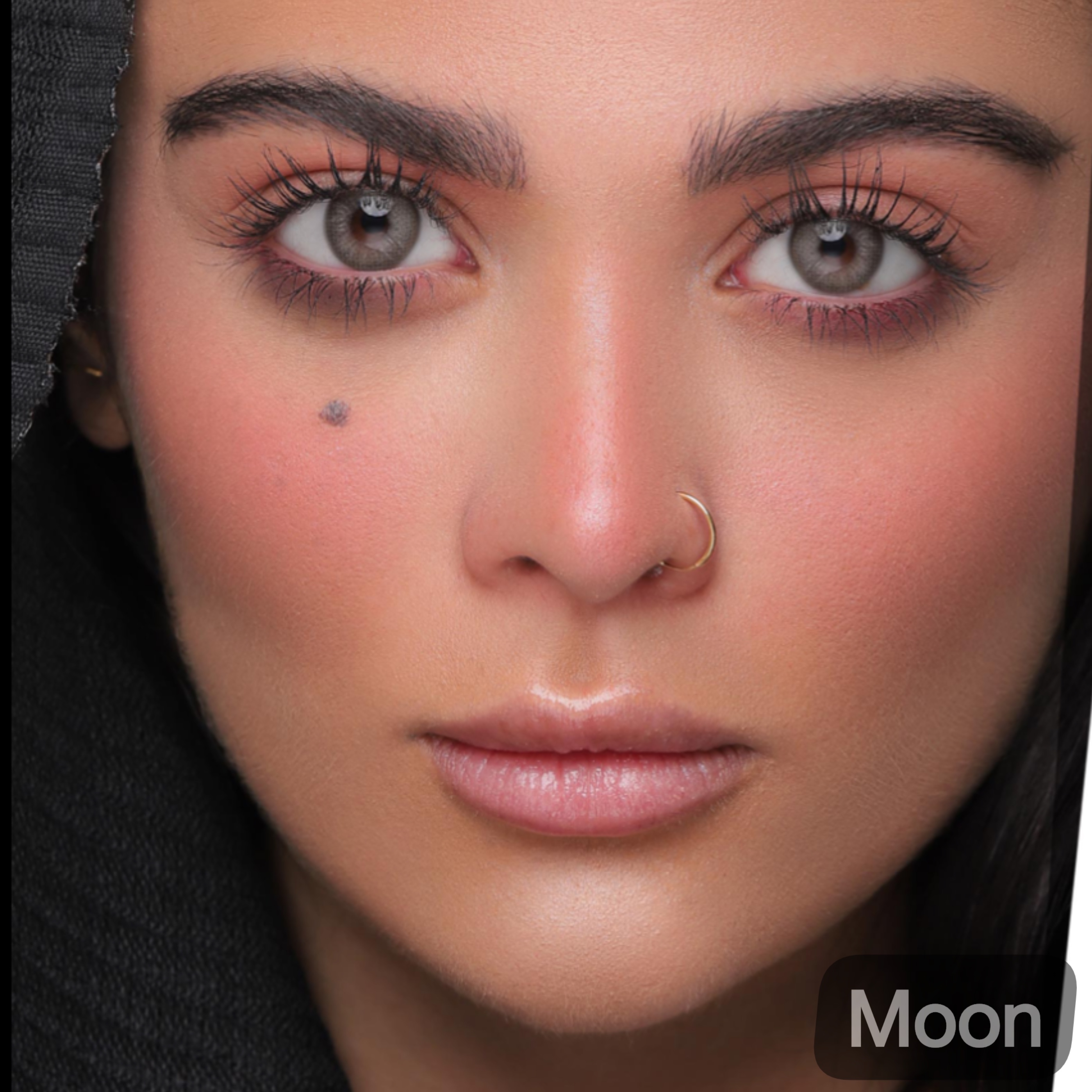 لنز رنگی سالانه یونیک (Uniqe)