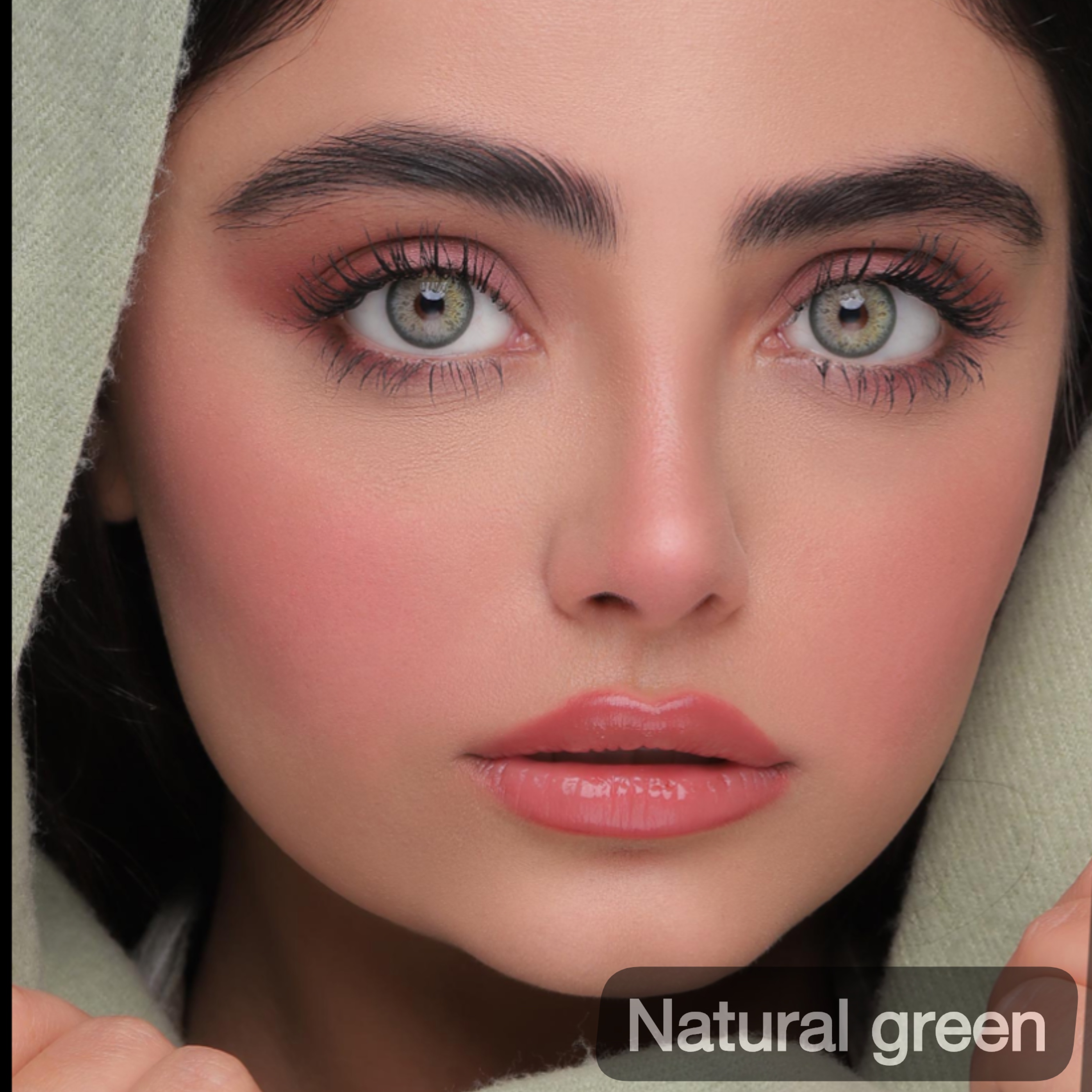 لنز رنگی سالانه یونیک (Uniqe)
